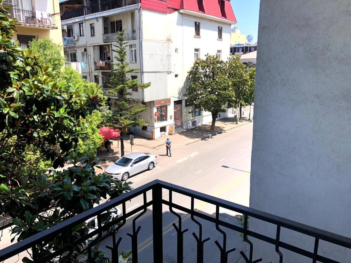Hotel Dolphin Batum Dış mekan fotoğraf