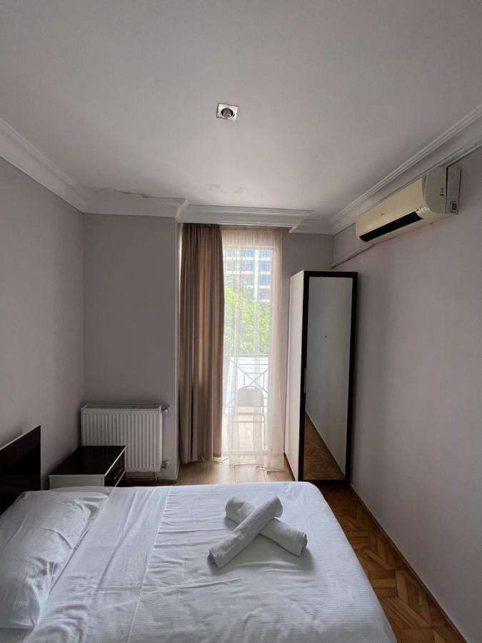 Hotel Dolphin Batum Dış mekan fotoğraf